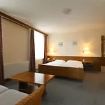 Concordia 3*