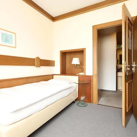 Concordia Hotel 3*